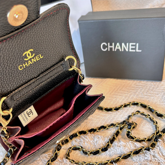 Chanel GWP Luxury CC Logo Wallet Coin Purse Black Gold Hardware Cosmetic Bag - Picture 2 of 5